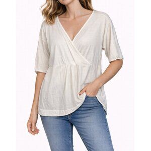 Daisy Fuentes Women's White Knit V-Neck Top Size 1X